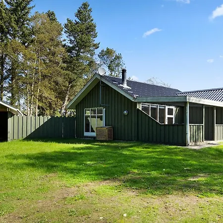 Two-bedroom Holiday In